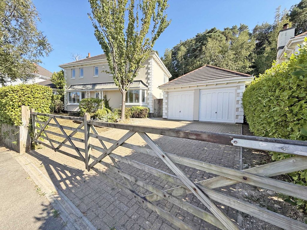 Property photo 1 of 10 Photo 1
