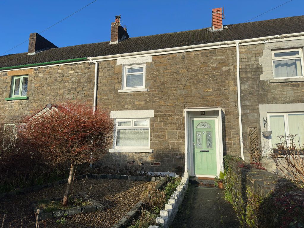 Property photo 2 of 37