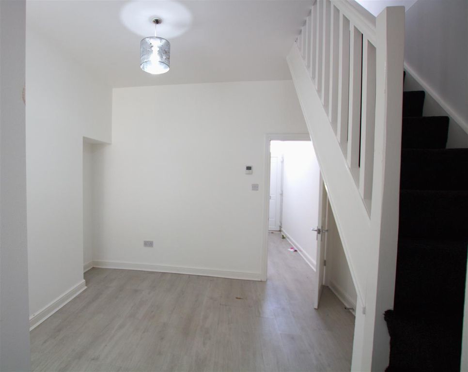 Property photo 3 of 9 24 Percy 9.Jpg