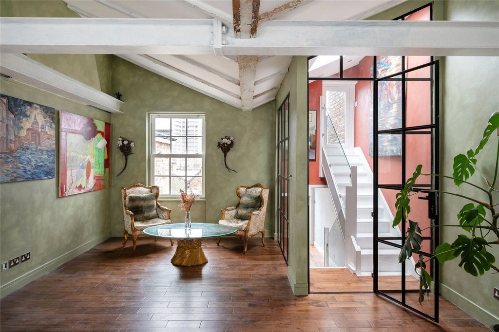 Property photo 1 of 28 Picture No. 34