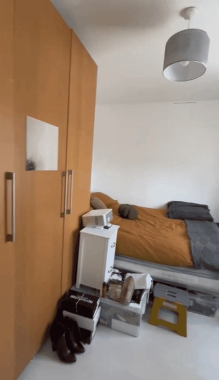 Property photo 1 of 5