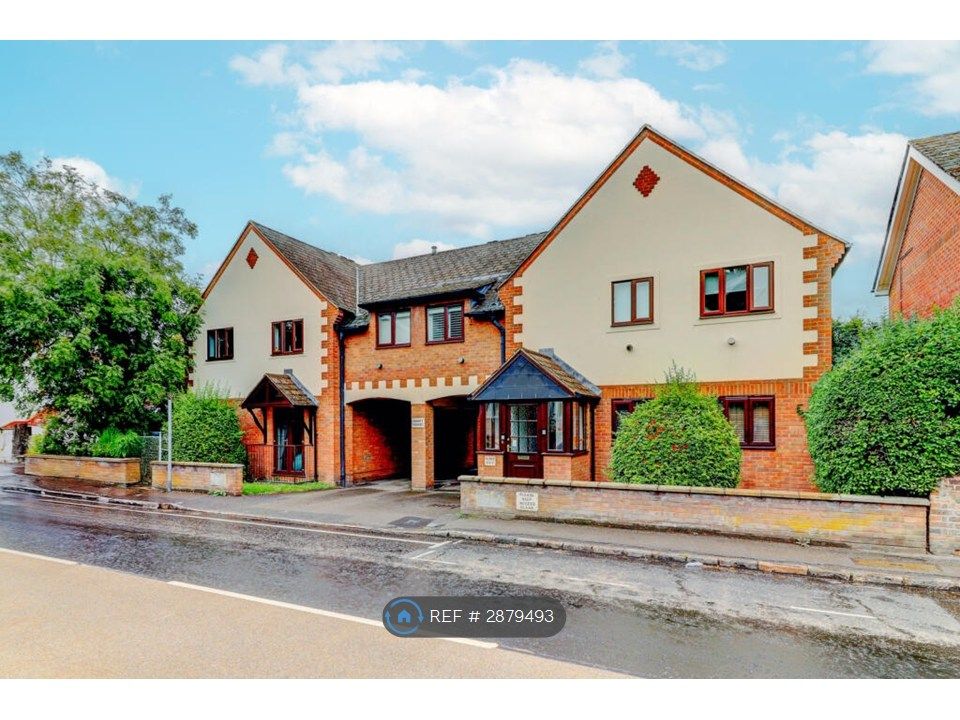 Property photo 2 of 13