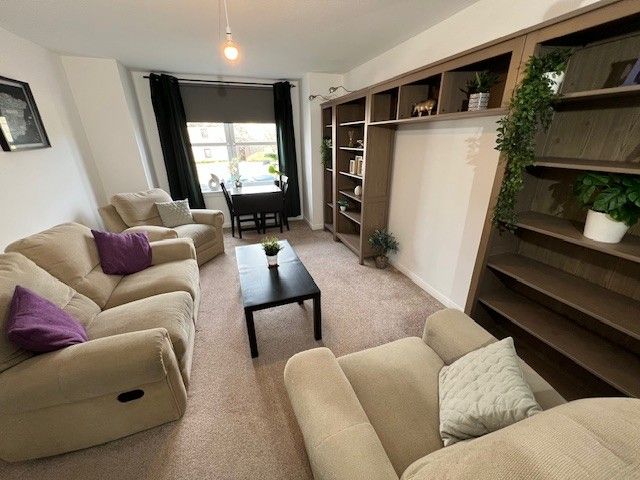 Property photo 2 of 12 Photo 2