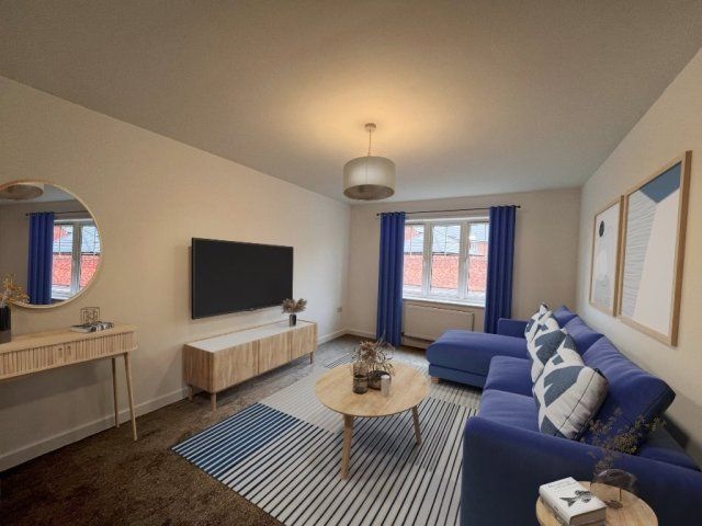 Property photo 2 of 12 Lounge
