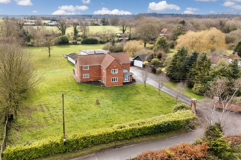 Property photo 1 of 45