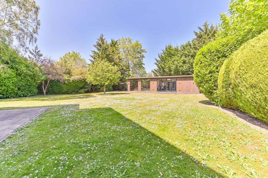 Additional image 19 of 7 bed detached house for saleRanmore Avenue, Shirley, Croydon CR0
