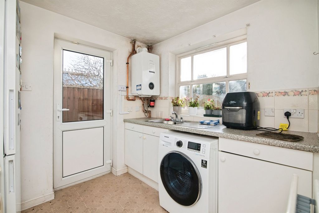 Additional image 7 of 4 bed detached house for saleBreamore Crescent, Dudley DY1
