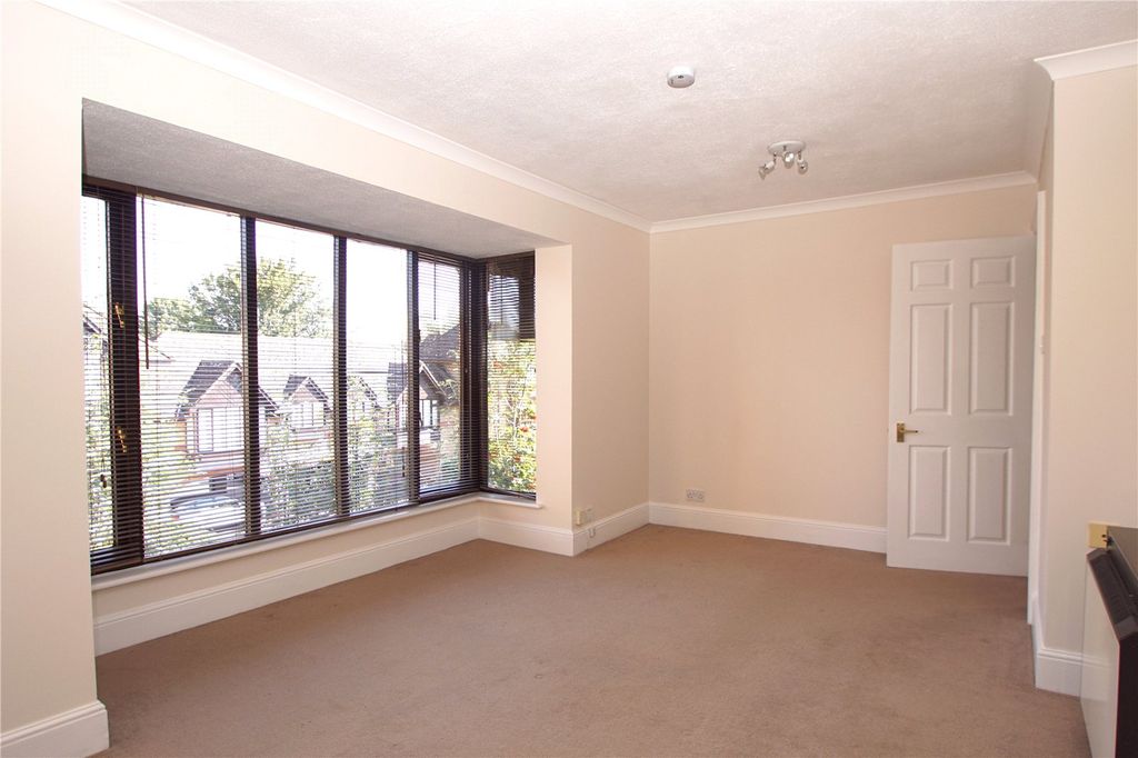 Property photo 3 of 12 Picture No. 19