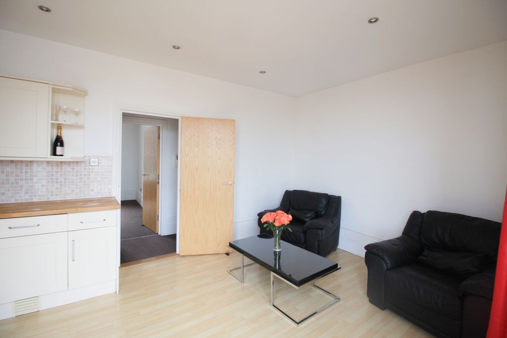 Property photo 3 of 6 Photo 3