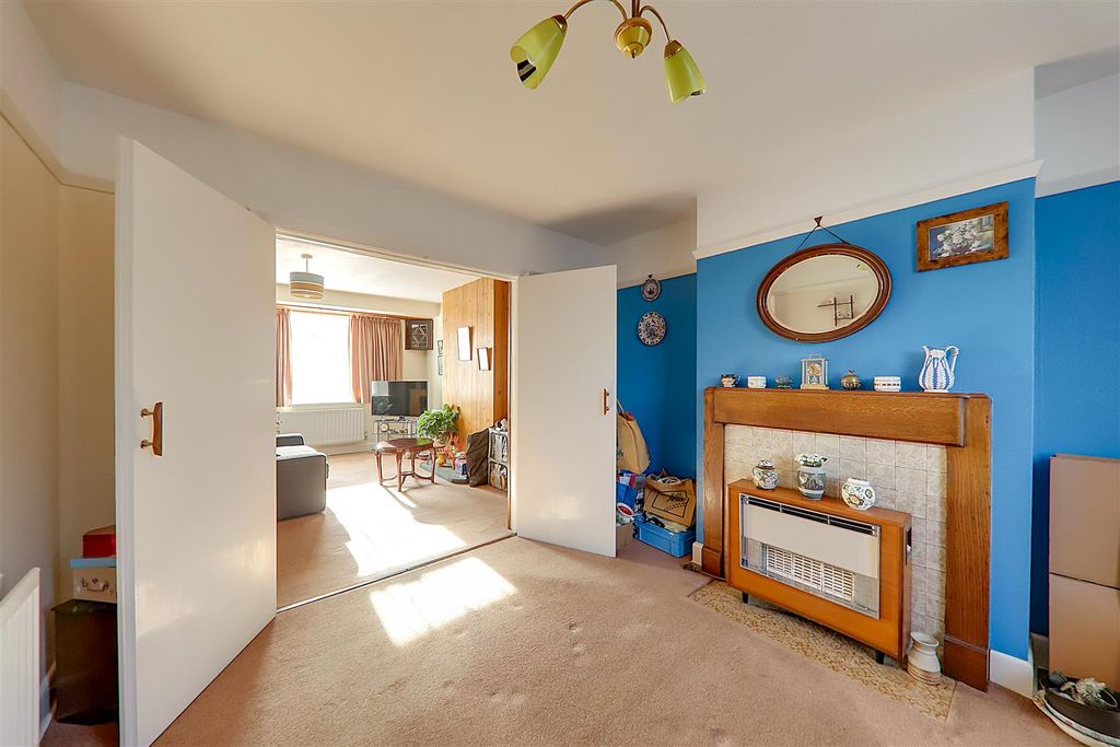 Property photo 3 of 14 Img_4039-Img_4041.Jpg