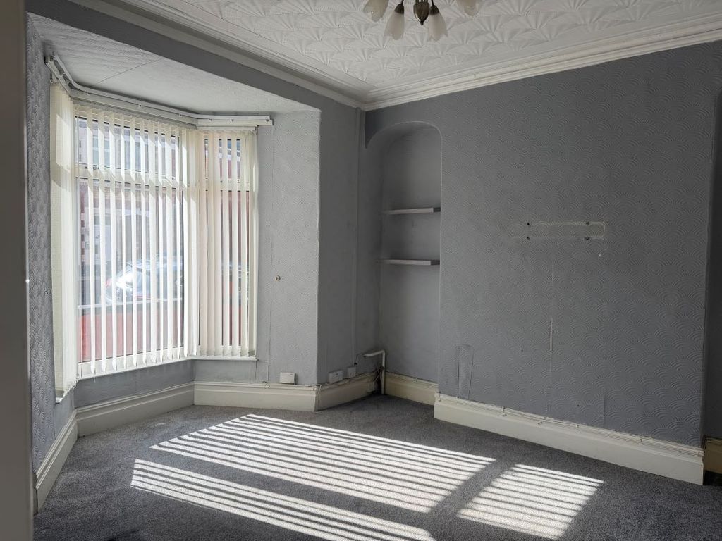 Property photo 3 of 28