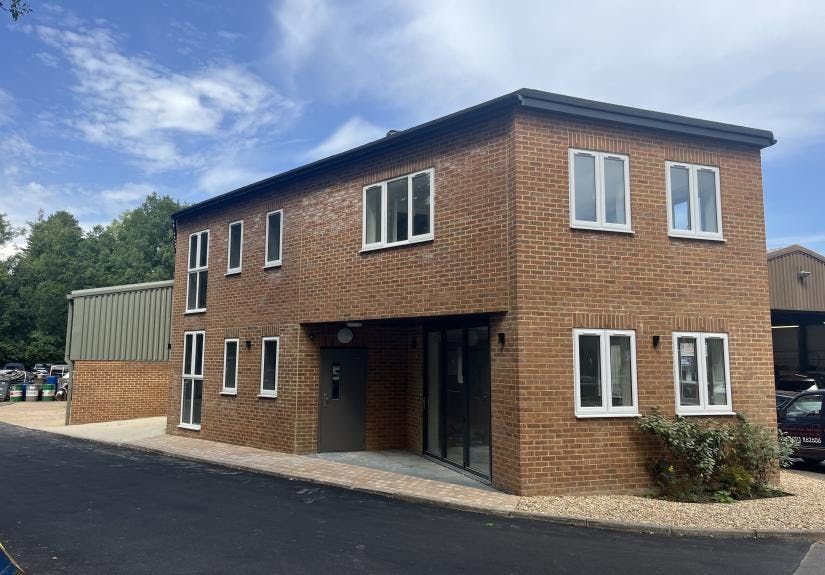 Property photo 3 of 8 Image 4