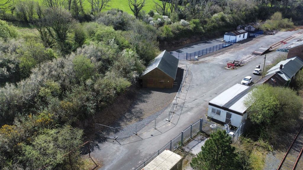 Property photo 1 of 12 14.Jpg