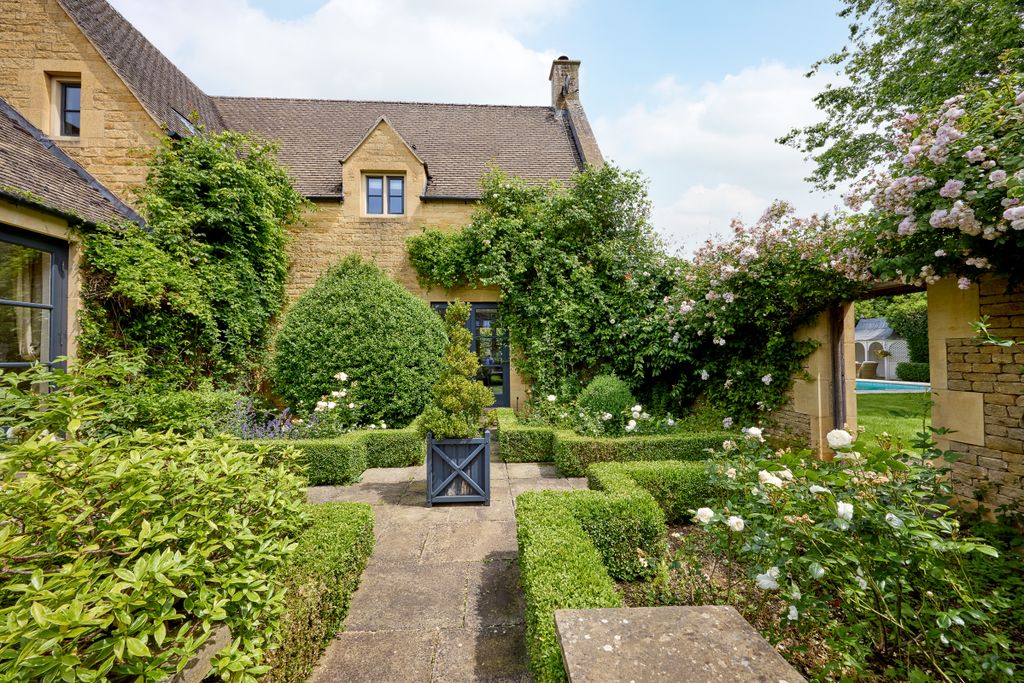 Additional image 24 of 8 bed property for saleEvenlode, Evenlode, Gloucestershire GL56