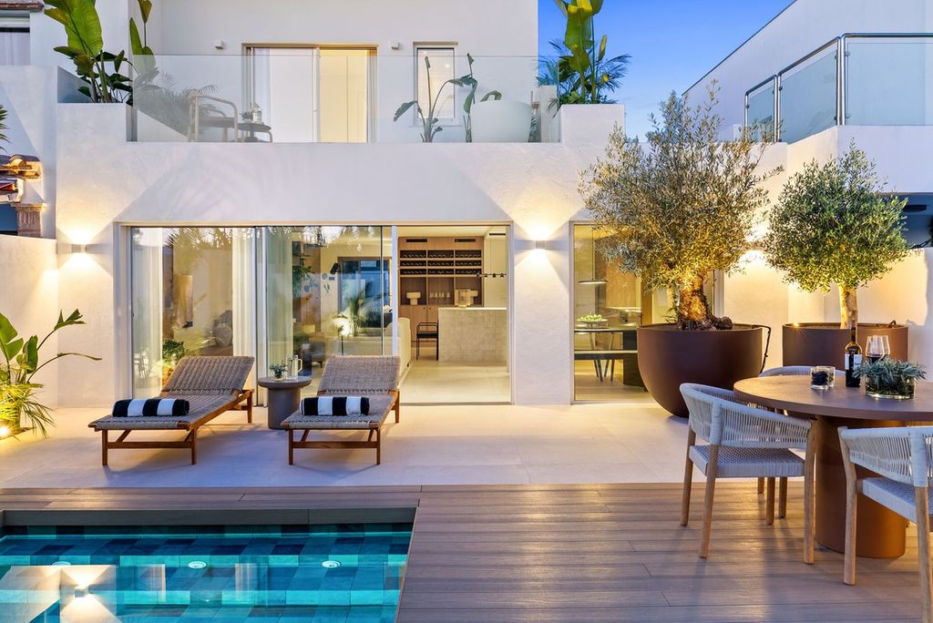 Property photo 2 of 29