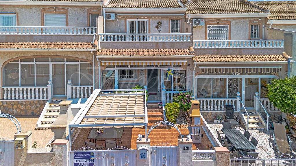 Property photo 1 of 35