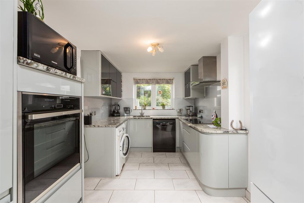 Property photo 3 of 26 Cz0A0620.Jpg