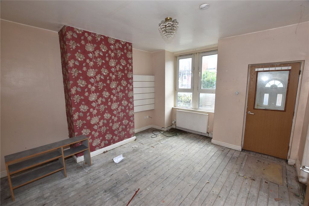 Property photo 2 of 7 Picture No. 03