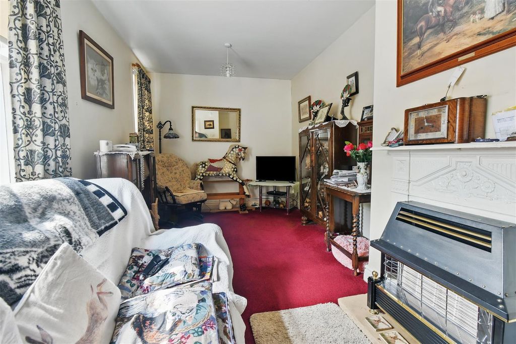 Property photo 3 of 13 Photo_008.Jpg