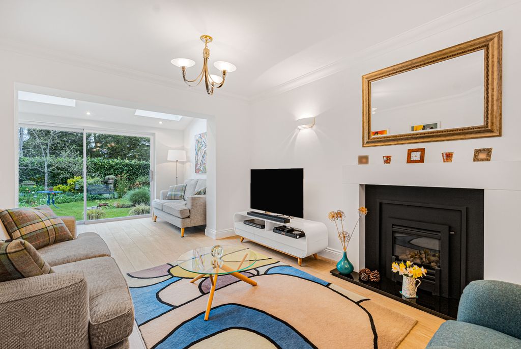 Property photo 3 of 29 Living Room