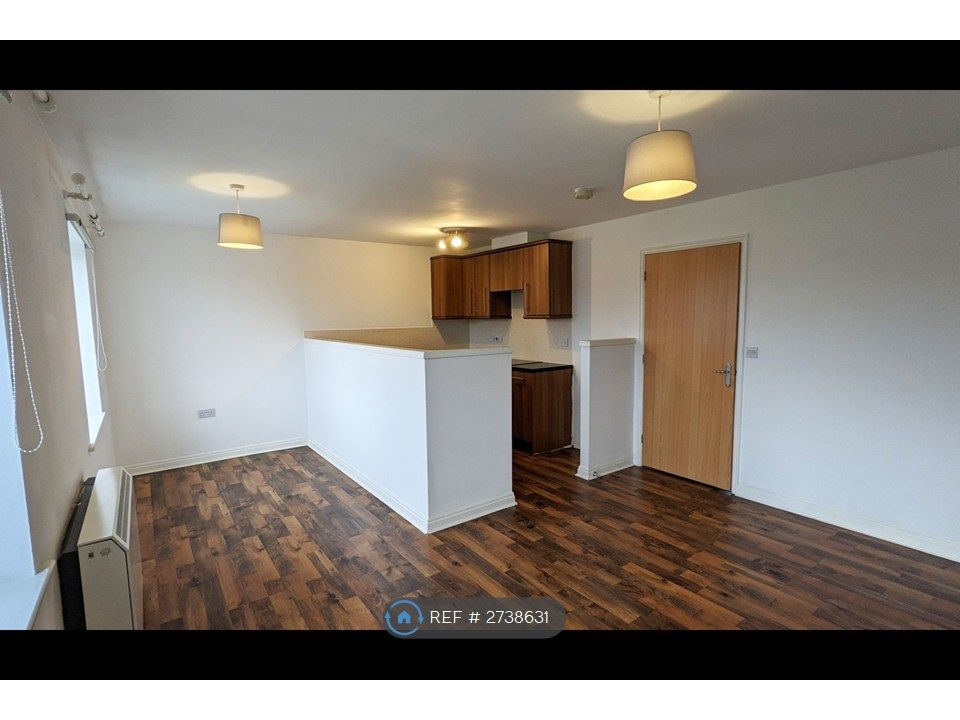 Property photo 2 of 7 Living/Diner