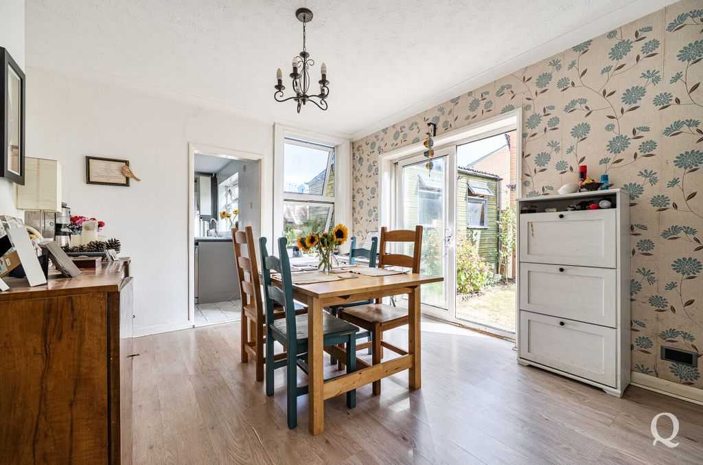 Property photo 2 of 24 941Cfde0-5614-478...