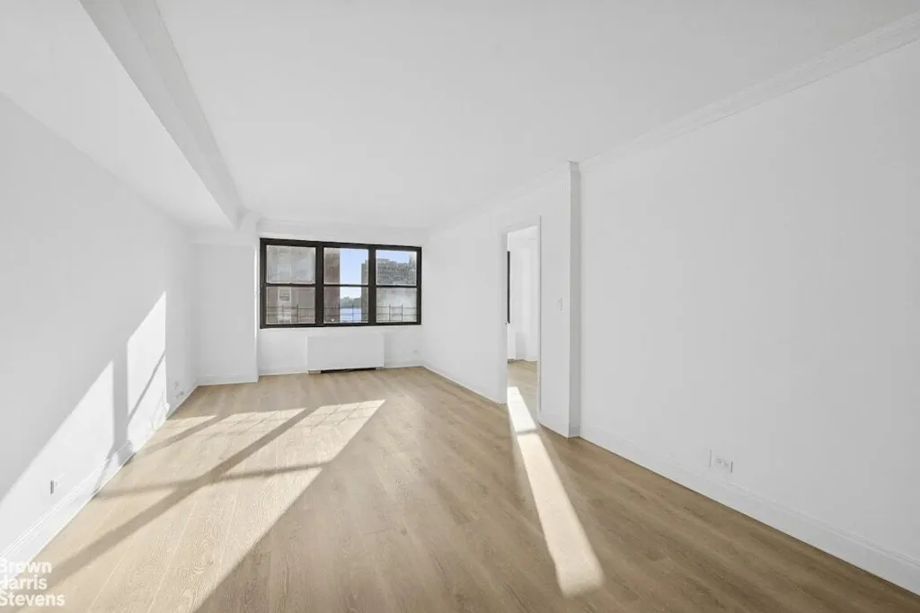 Property photo 2 of 19 <Alttext/>