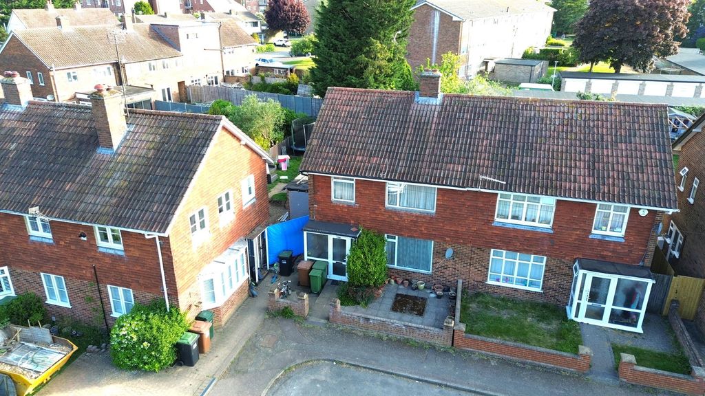 Property photo 3 of 7