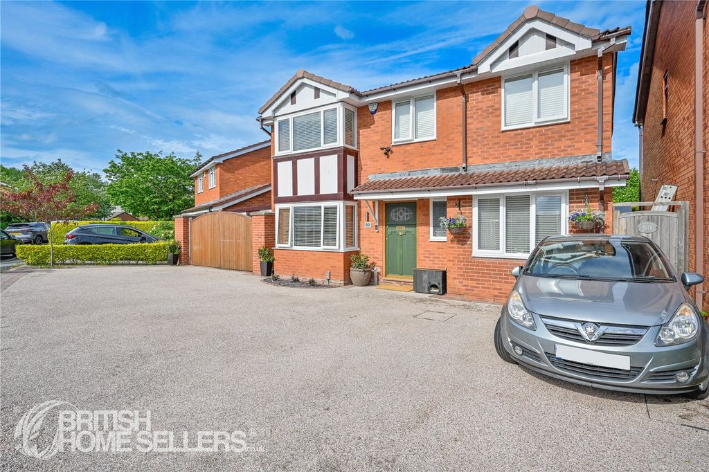 Property photo 2 of 28 Picture No. 32