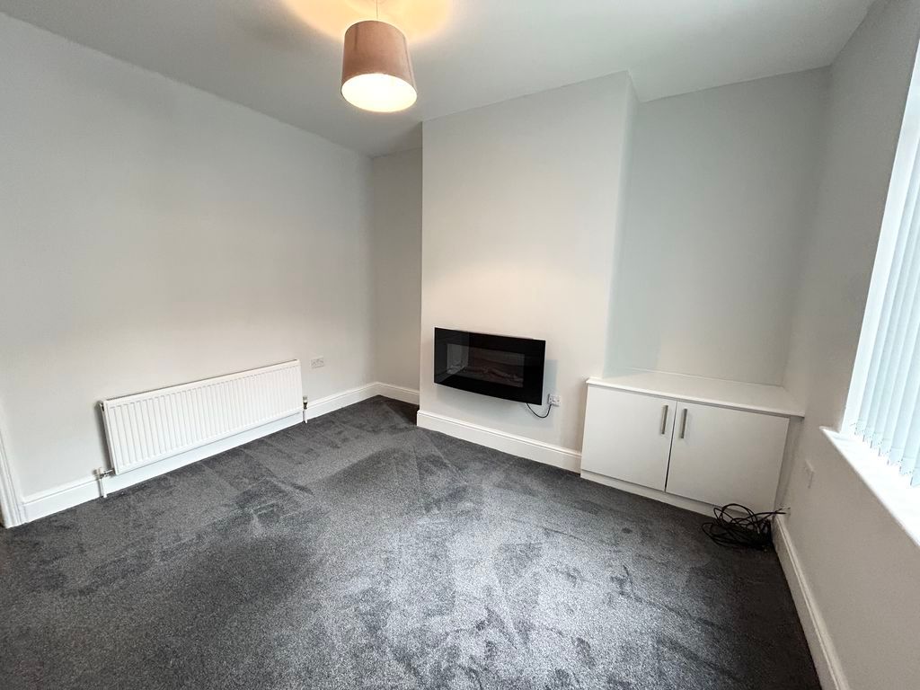 Property photo 2 of 13 Photo 26