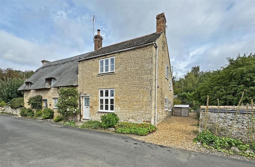 Property photo 1 of 12 Tickencote, Nr Stamford