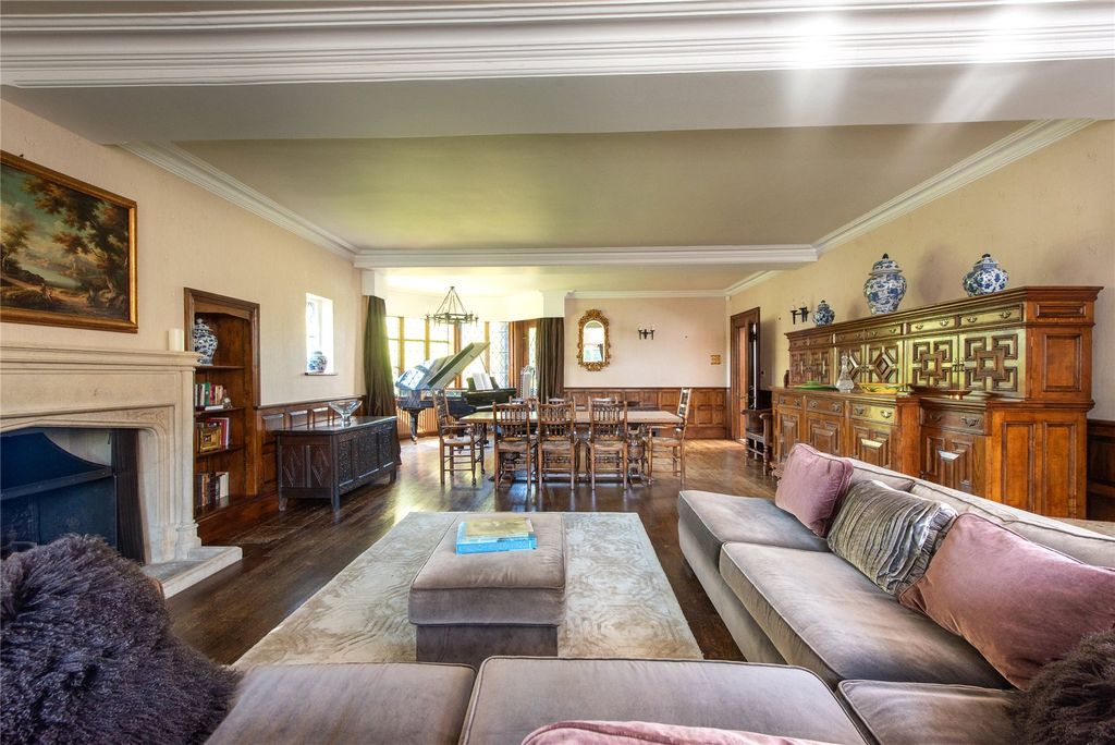 Property photo 3 of 29 Drawing Room