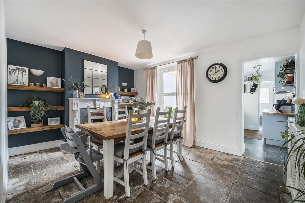 Property photo 2 of 14 Dining Room