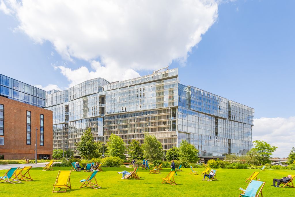 Property photo 2 of 11