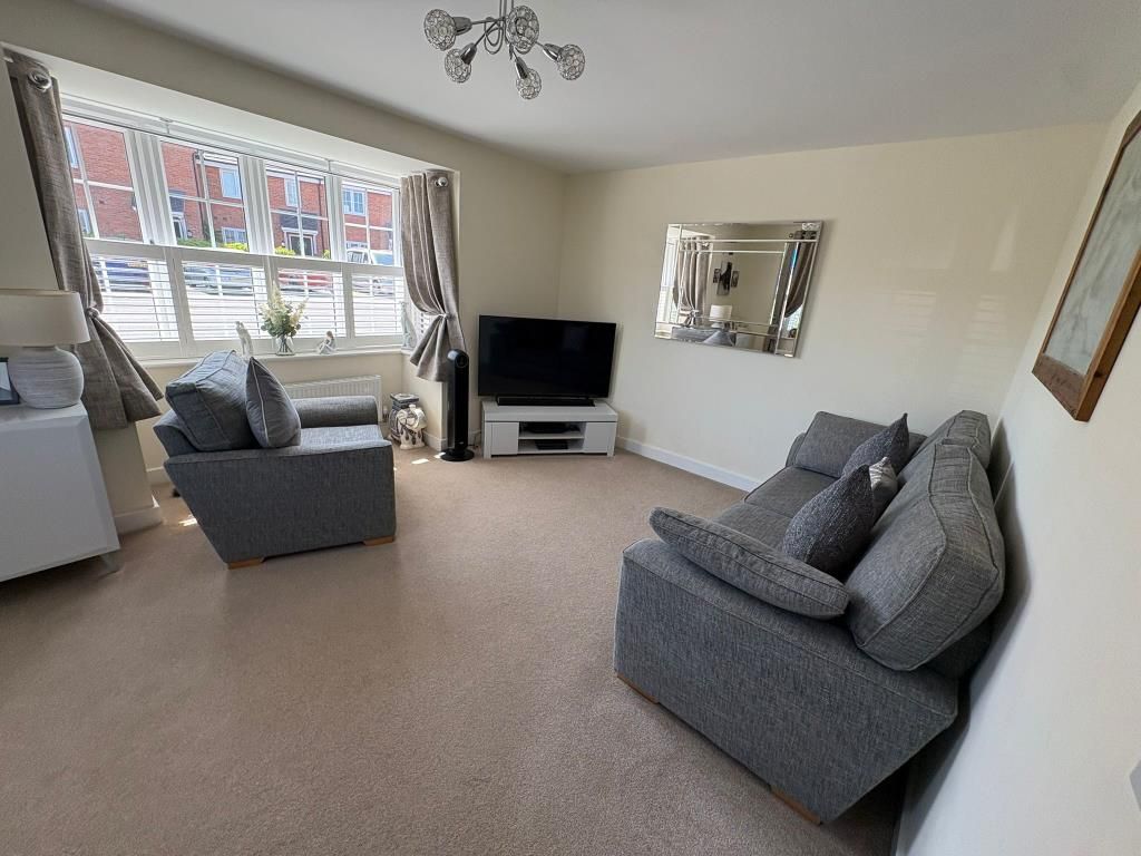Property photo 3 of 11 Reception Room
