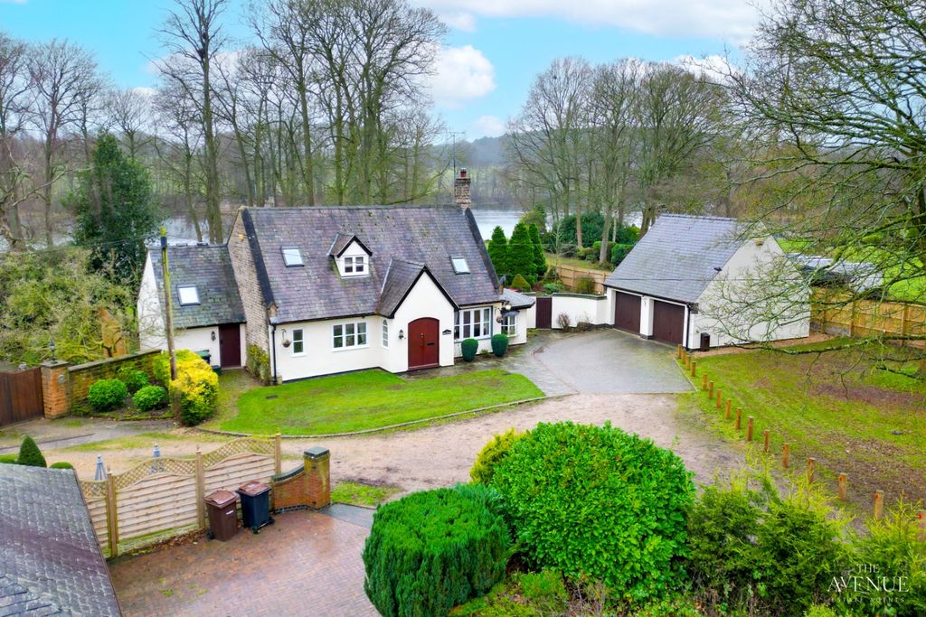 Property photo 1 of 31 3844860