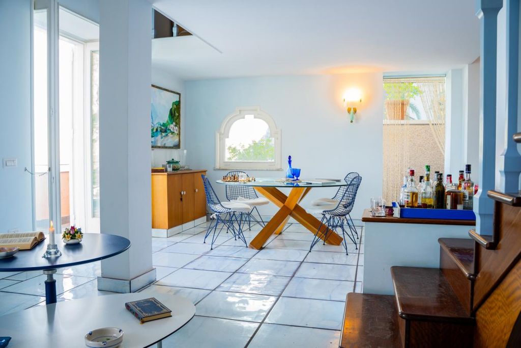 Property photo 3 of 26