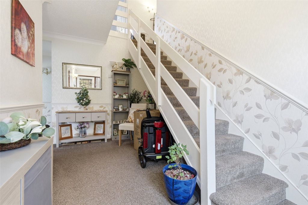 Property photo 3 of 18 Picture No. 22