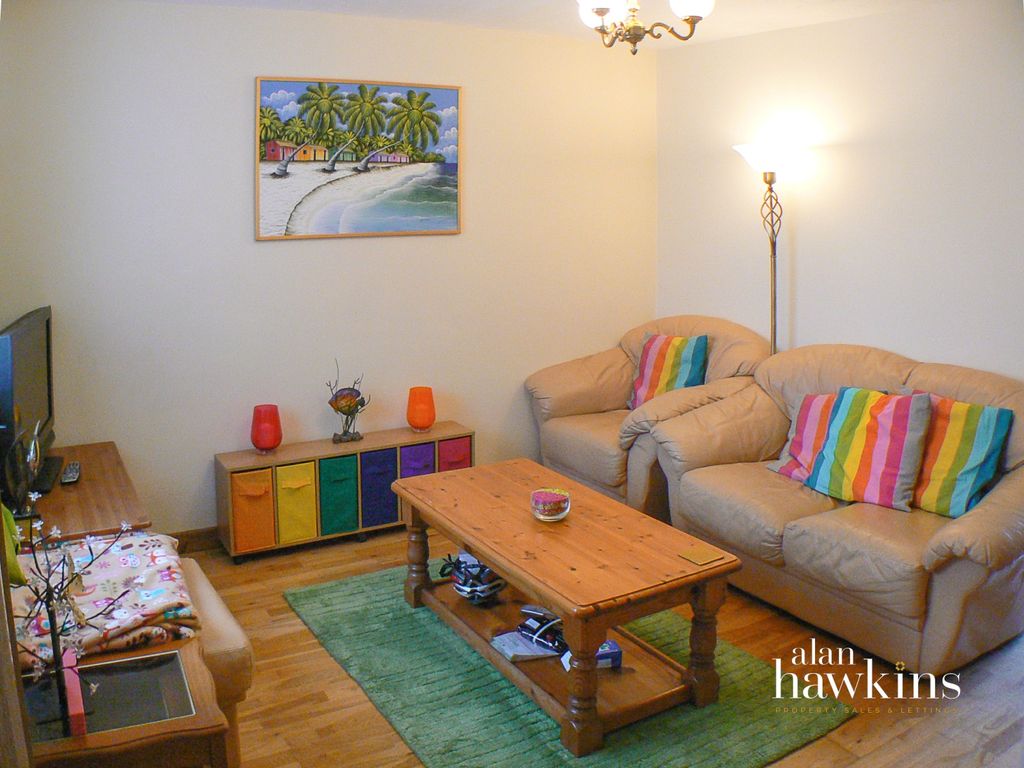 Property photo 2 of 5 P1090251-2