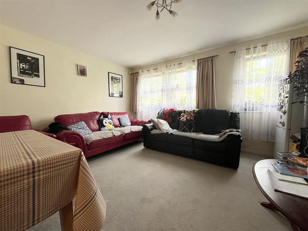 Property photo 3 of 6 Img_7982.Jpg