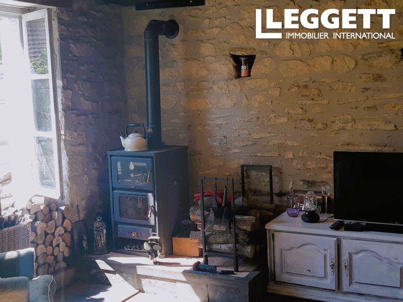 Property photo 3 of 10