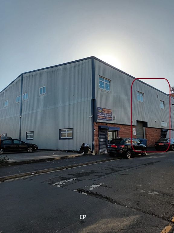 Property photo 1 of 9