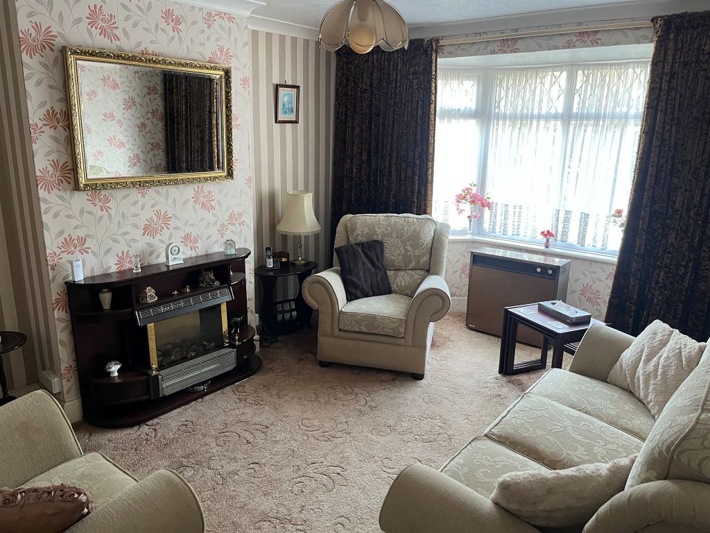 Property photo 3 of 13