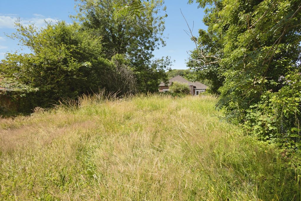 Property photo 3 of 20 Pbox-Img.Jpg