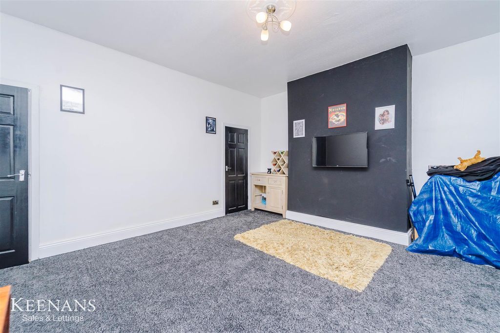 Property photo 2 of 18 15.Jpg