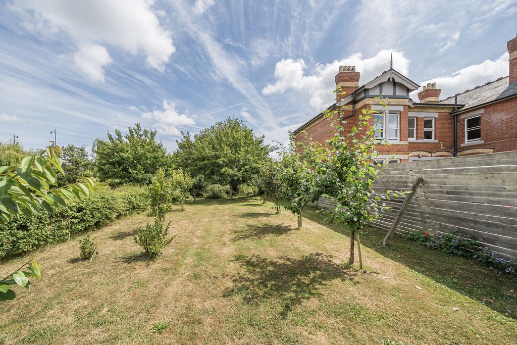 Additional image 9 of 1 bed flat for saleGreyfriars Avenue, Hereford HR4