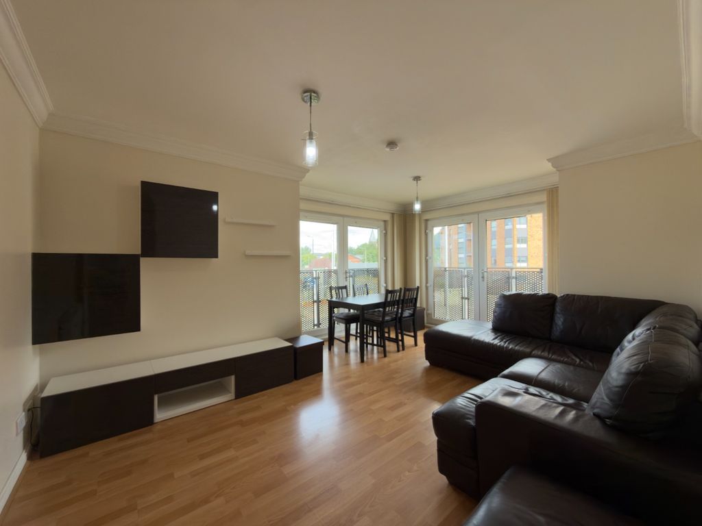 Property photo 2 of 11