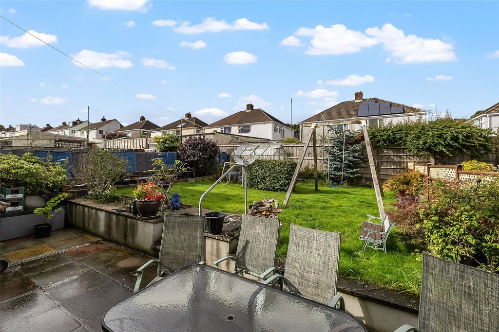 Property photo 3 of 17 Picture No. 06