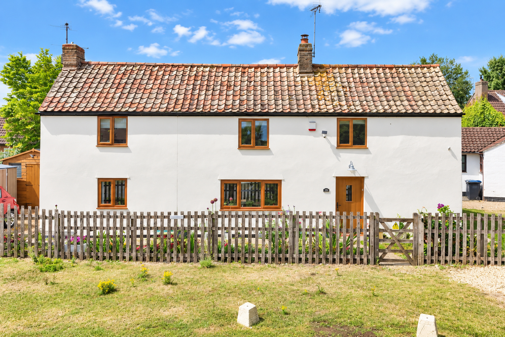 Property photo 1 of 44