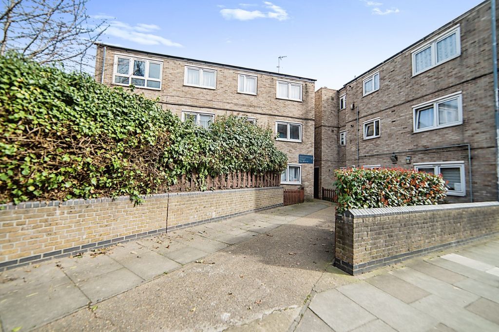Property photo 1 of 9